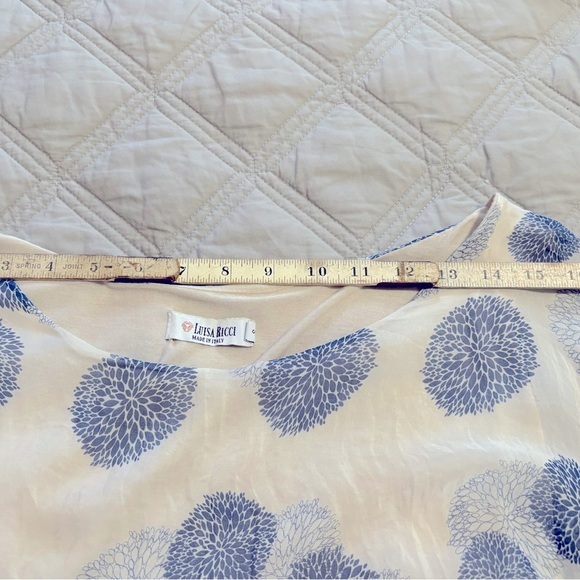 Silk batwing style top - Picture 4 of 6